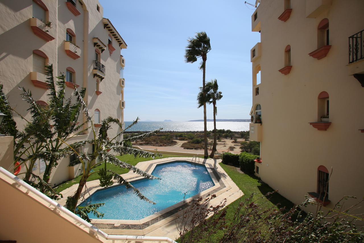 Appartement Marina Bay Playa Del Cristo à Estepona Extérieur photo
